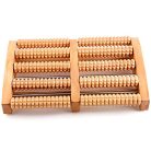 Tradiční dřevěný masážní přístroj na chodidla