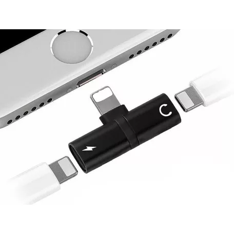 Rozbočovací adaptér Apple - poslech hudby a nabíjení současně