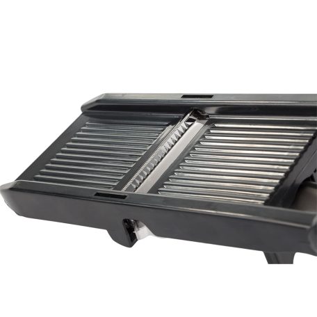 Struhadlo na ovoce a zeleninu černé