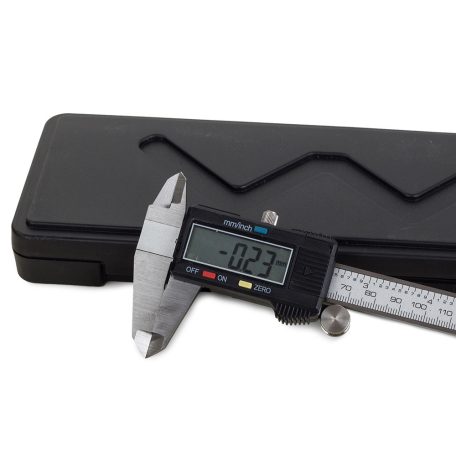 Digitální posuvné měřítko 150mm LCD + pouzdro
