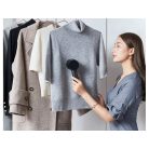 Ruční napařovač oděvů na baterie