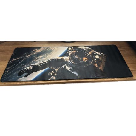 Velká podložka pod myš 80 x 30 cm - s astronautským vzorem