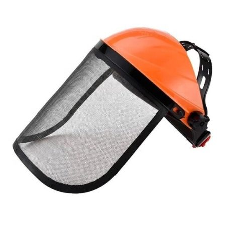 Kovová ochranná přilba pro sekačku na trávu