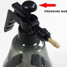 Plastový nepropustný postřikovač s vysokou kapacitou a nastavitelnou tryskou - 2 l