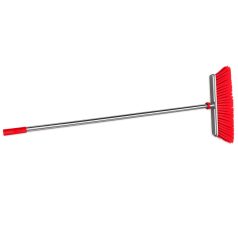   Metla o délce 120 cm se silnou rukojetí a červenými štětinami