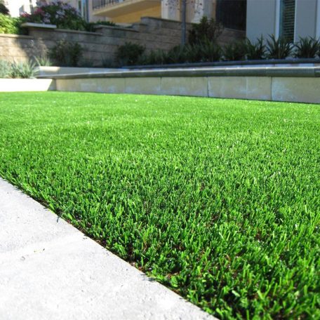 Prémiová holandská umělá tráva -  Umělá tráva o délce vlákna 20 mm