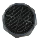 Exteriérový moderní gril a ohniště ve tvaru diamantu s mřížkovou střechou