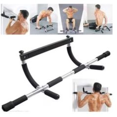 Samovzpěrná dveřní hrazda