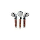 Sprchová hlavice s filtrací a ošetřujícím účinkem na pokožku